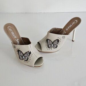 GORGEOUS BUTTERLY Embroidered - Heels!